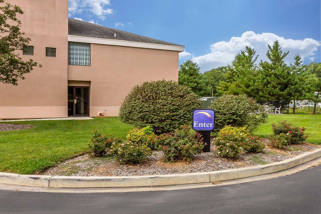 Quality Inn Grasonville Bagian luar foto